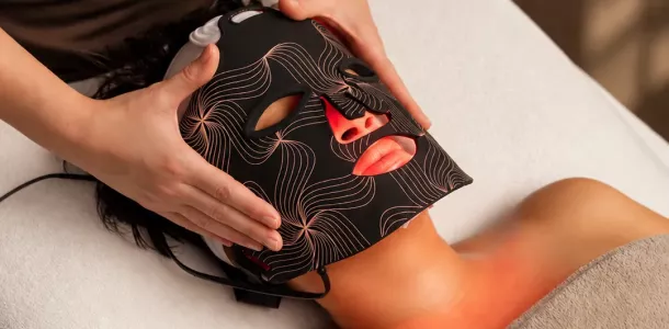 soin signature masque LED Maison Tóā