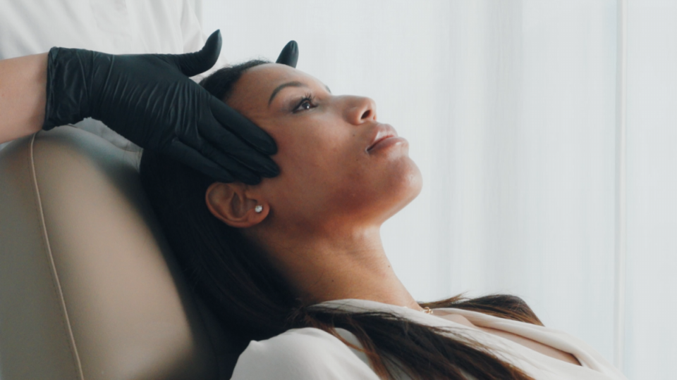 Radiesse 4 Suivi après une injection de Radiesse®, Maison Tóā Lausanne